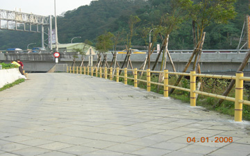 鋁合金仿竹欄杆